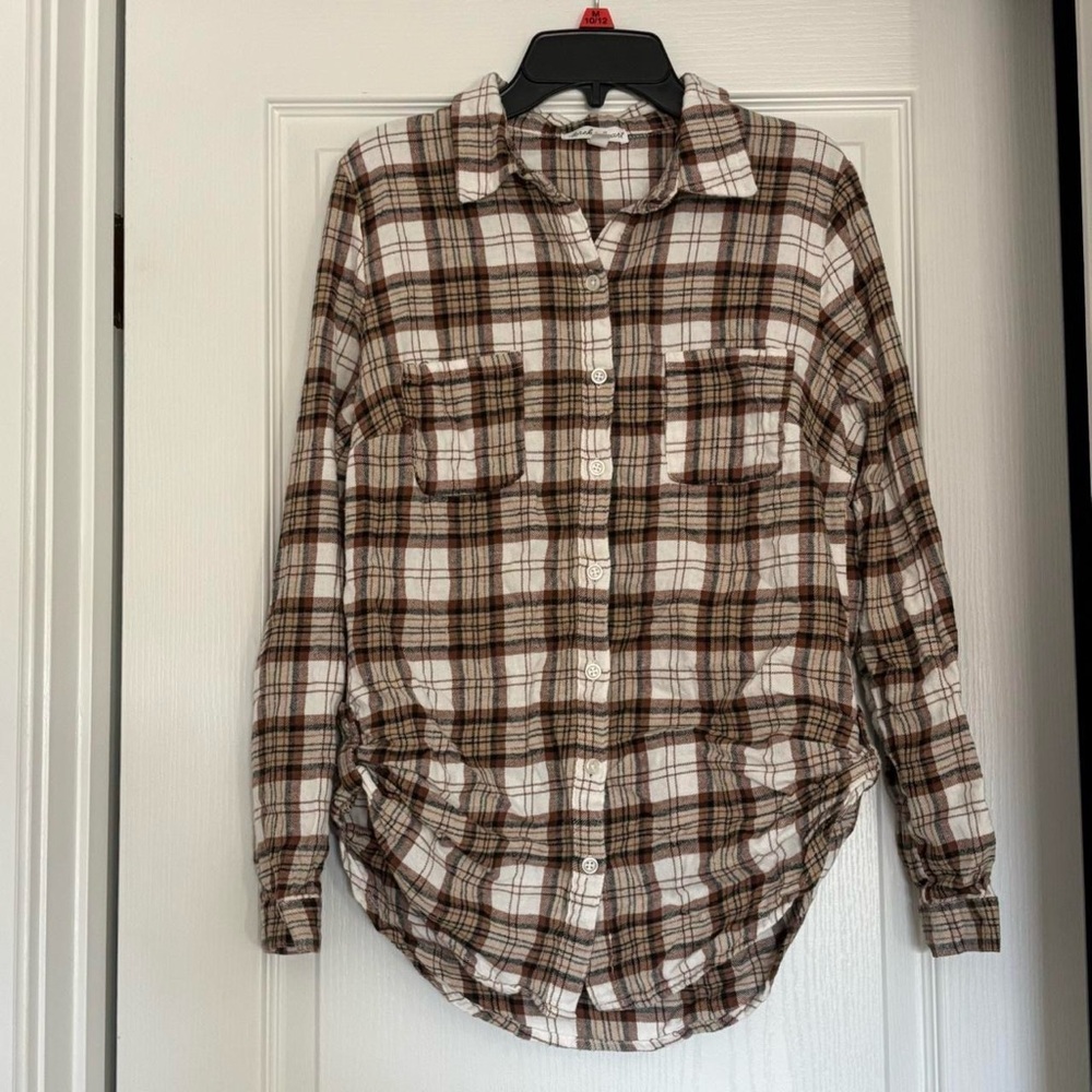 Derek Heart Brown and White Plaid Shirt